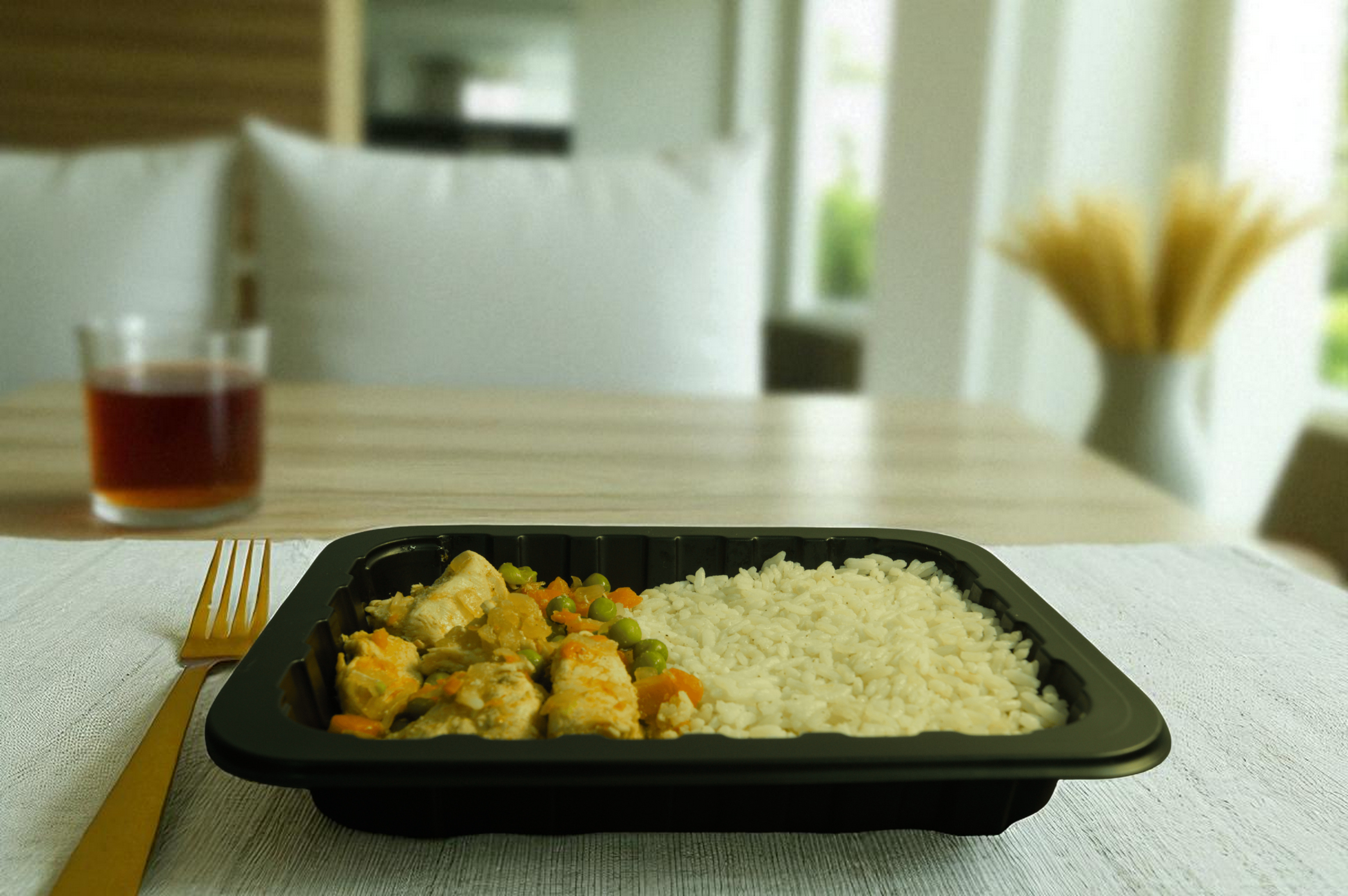 Pollo arvejado con arroz