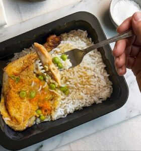 Trutro Entero de Pollo con Arroz Blanco