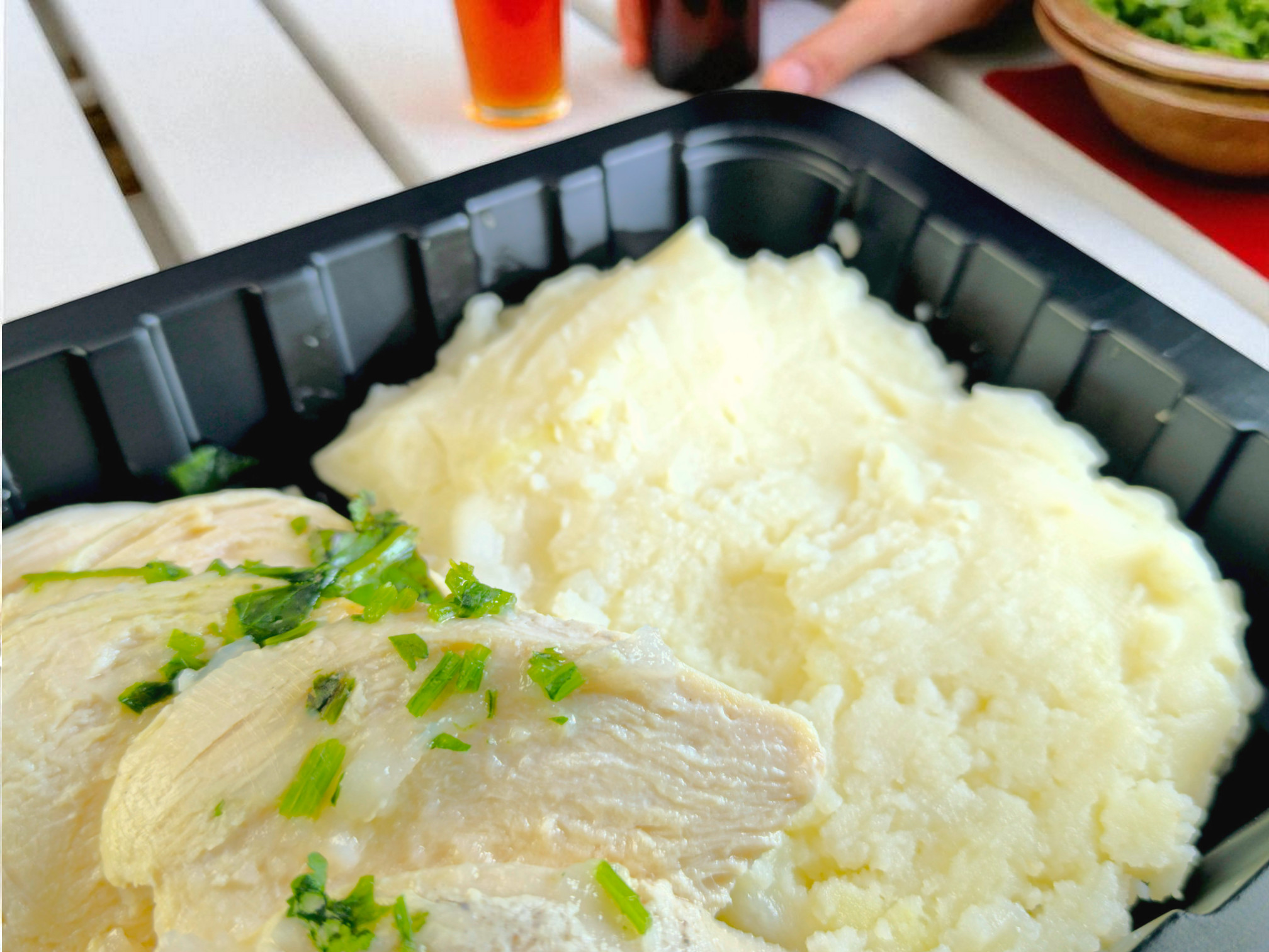 Pechuga de Pollo Asada con Puré de Papas